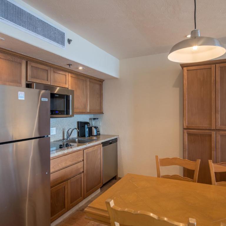 Club Regina Los Cabos - Habitación con cama extragrande - Adaptada para personas de movilidad reducida - 6