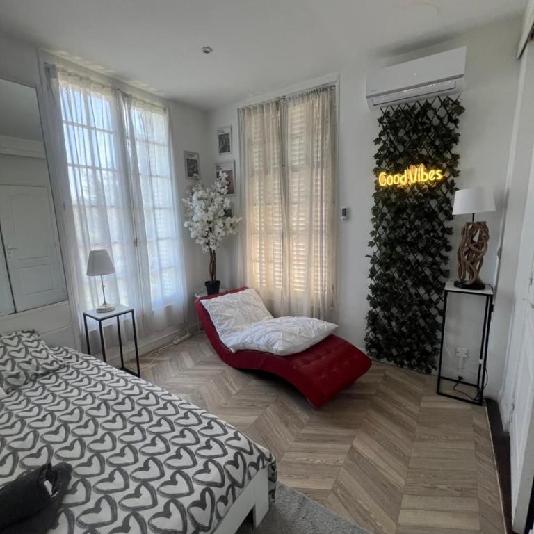 Lumineux appartement, jardin, vu sur mer - Appartement - Vue sur Mer - 4