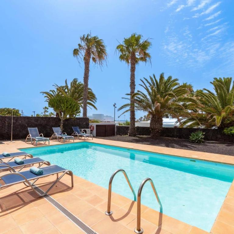 Villa Flamingo by Villa Plus - Villa - 3
