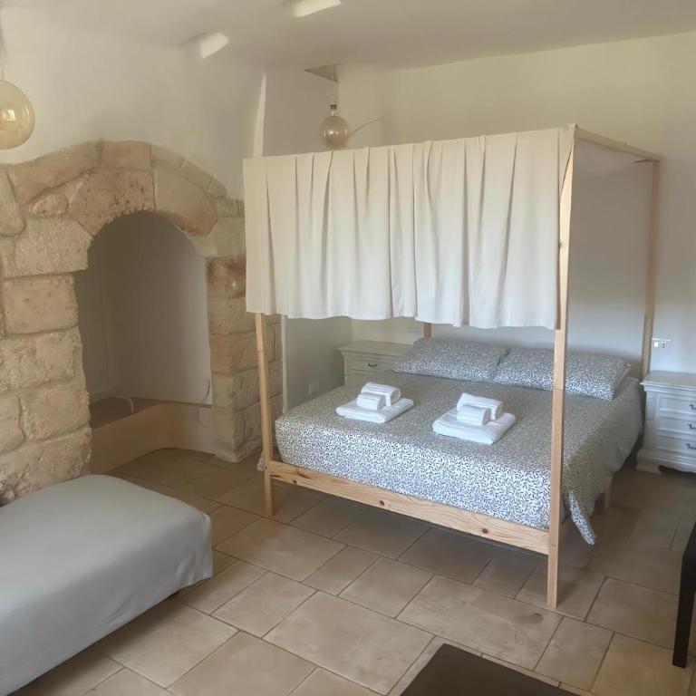 Masseria Pelosella B&B - Camera Tripla Comfort con Doccia - 6