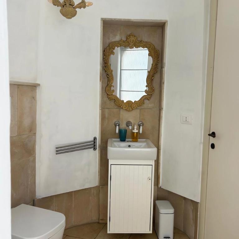 Masseria Pelosella B&B - Camera Tripla Comfort con Doccia - 10
