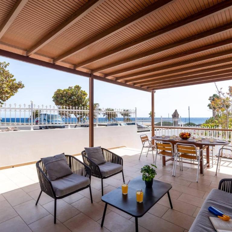 Villa Breezes by Villa Plus - Villa - 2