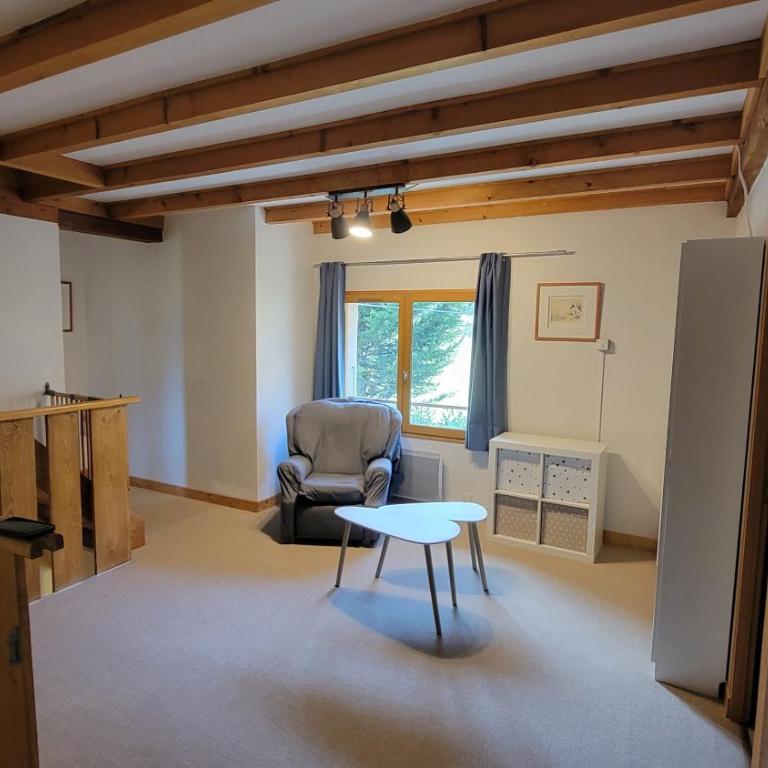 Maison Familiale Lac Annecy 10 personnes - Maison de Vacances - 10