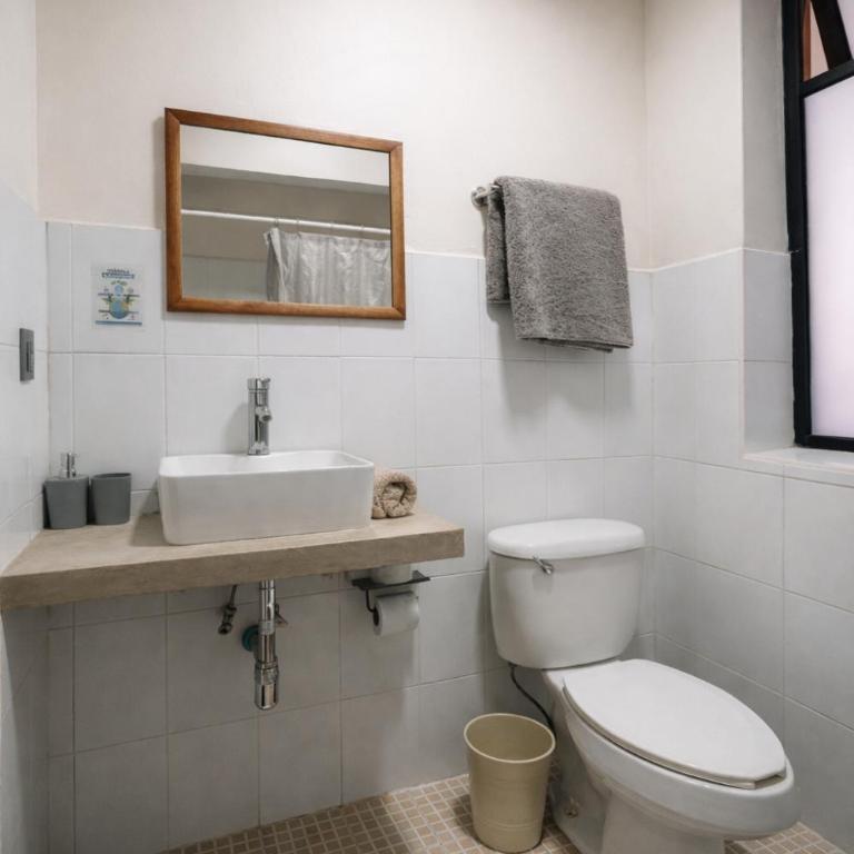 Hotel Galaxia - Chambre Lit Queen-Size avec Balcon - 7