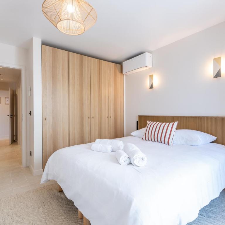 Appartement avec Parking place des lices - Apartamento de 2 dormitorios - 11