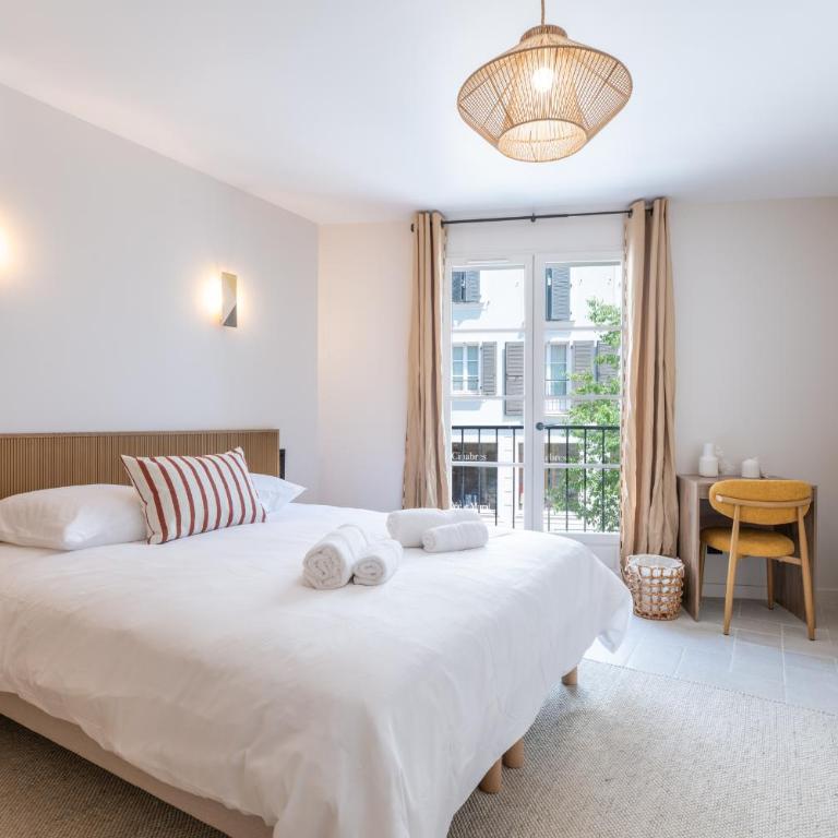Appartement avec Parking place des lices - Apartamento de 2 dormitorios - 7