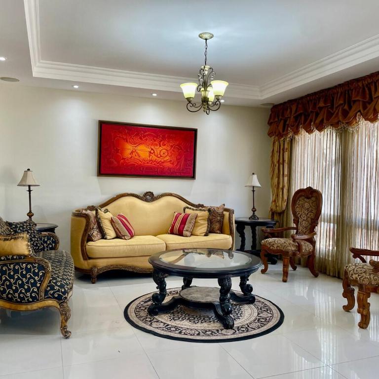 Casa Las Yucas - Pool - Sleeps 12- Garage - Villa with Private Pool - 16