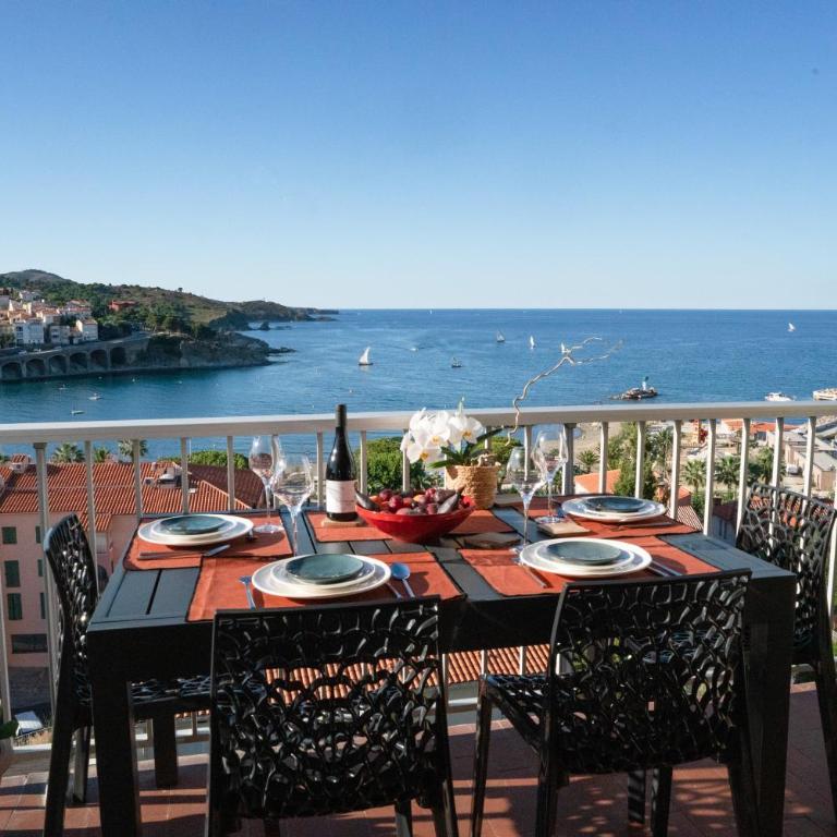 Vue Panoramique Exceptionnelle Mer, Montagne et Village l T2 Luxueux - Apartamento de 1 dormitorio - 2