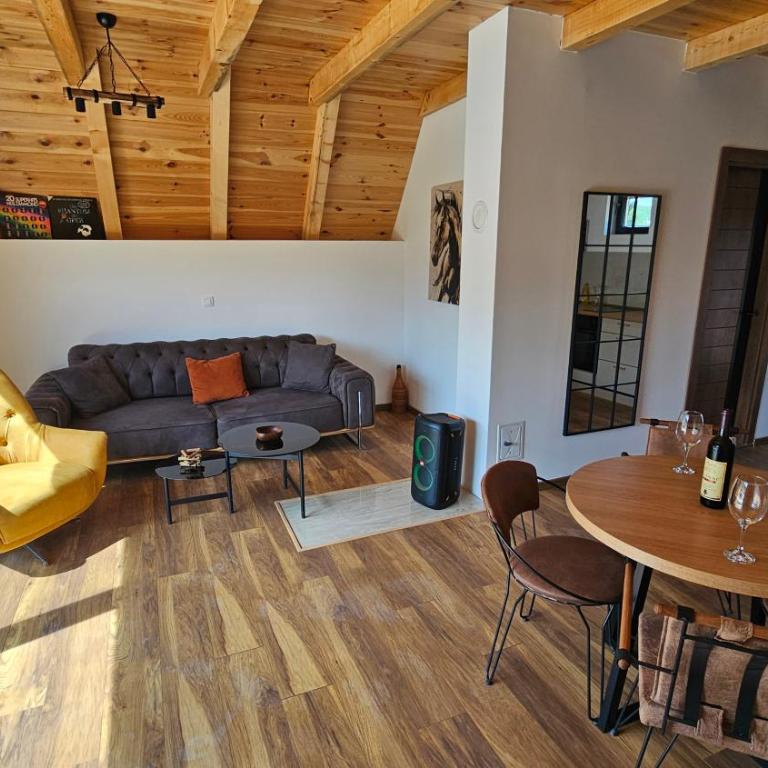 Durmitor Twin Chalets - Two-Bedroom Chalet - 2