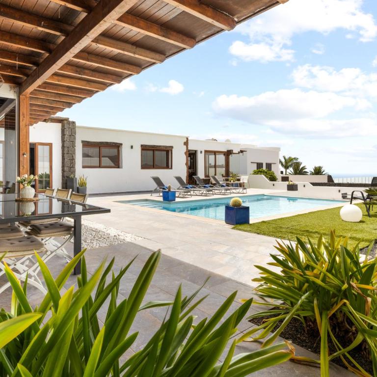 Villa Macher Piscina y Bar piscina - Villa - Vue sur Mer - 2