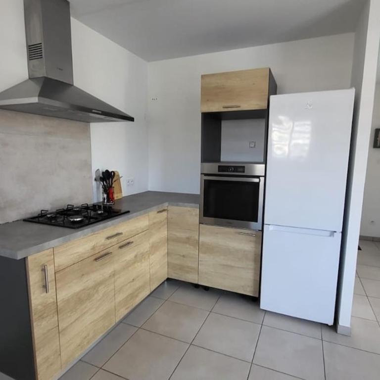 La Maison de la Côte, entre Lacs et Océan - Three-Bedroom Home - 6