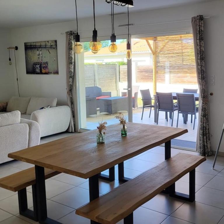 La Maison de la Côte, entre Lacs et Océan - Three-Bedroom Home - 3