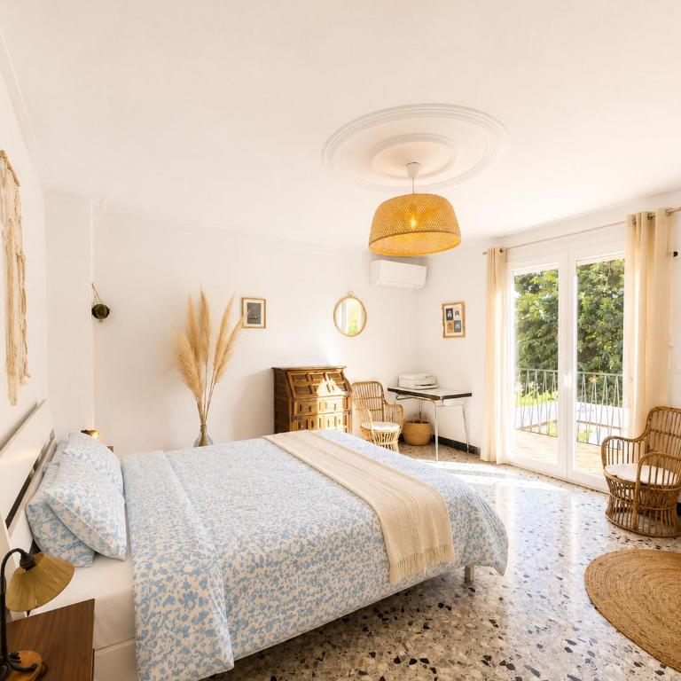 Magnifique villa familiale, 5 chambres, piscine & parking - Villa - 12