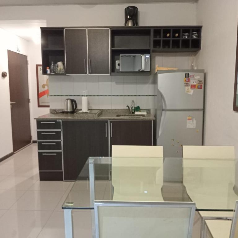 Beautiful Studio with Double Bed in a great location - Apartamento de 2 dormitorios - 4