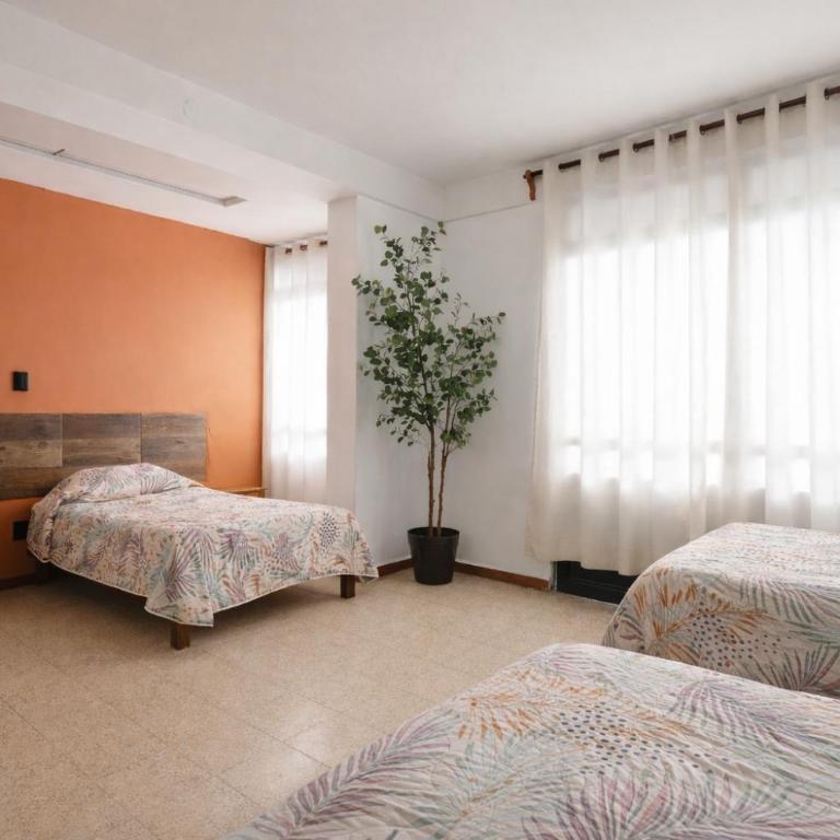 Hotel Galaxia - Chambre Triple avec Balcon - 16