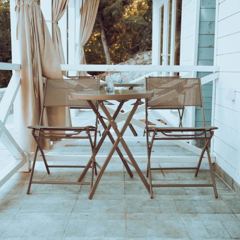 Tramontana Glamping - Bungalow with Sea View - 1