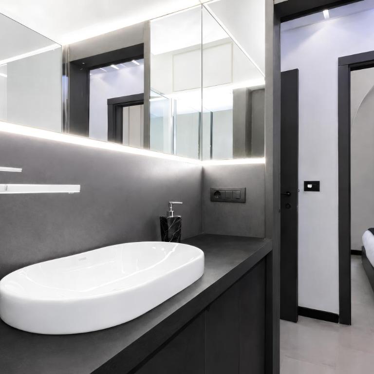 LUX- Spanish Steps 60A Exclusive Suite Apartment - Penthouse Apartment - 22