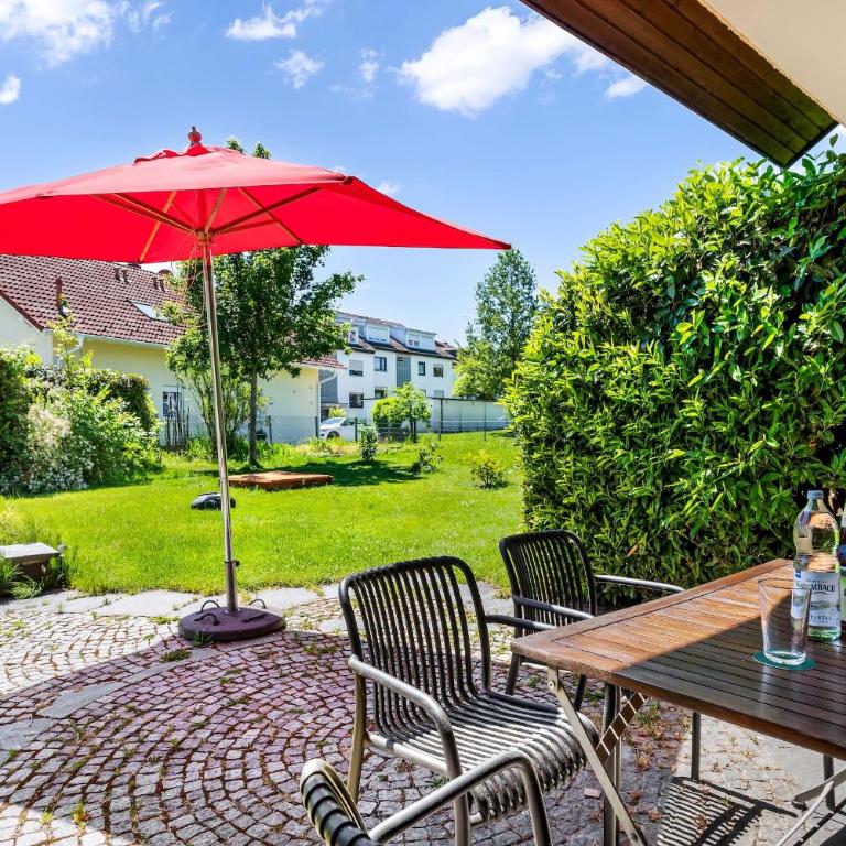 Ferienwohnung Aussichtsreich - großzügig mit Terrasse und Aussenkamin - Appartamento con Vista Montagna - 8