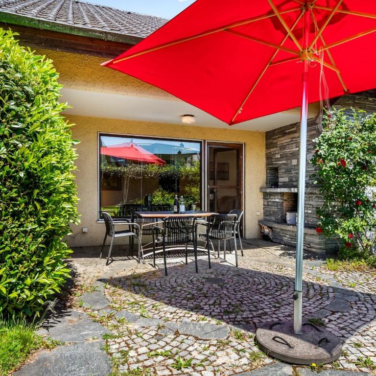 Ferienwohnung Aussichtsreich - großzügig mit Terrasse und Aussenkamin - Appartamento con Vista Montagna - 17