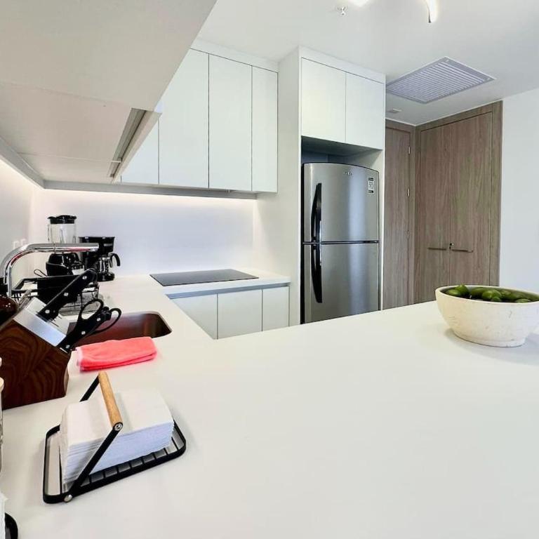 New Kennedy Norte Suite at Millenium Towers - Apartment - 11