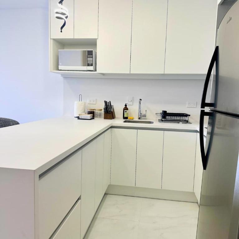 New Kennedy Norte Suite at Millenium Towers - Apartment - 13
