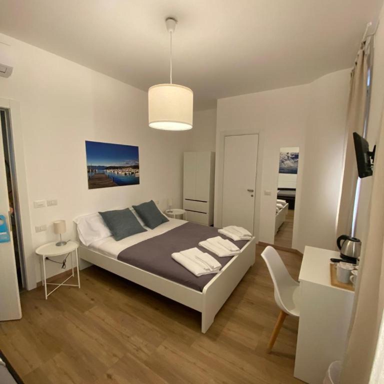 Rooms And Apartment Town center - Camera Matrimoniale - 5