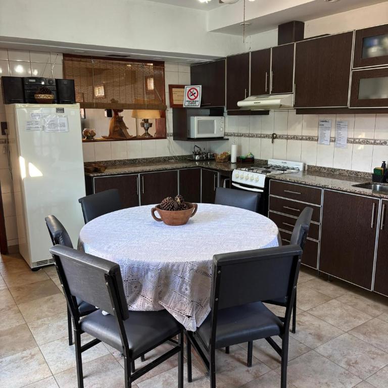Cabañas Las Lomas - Two-Bedroom House - 4
