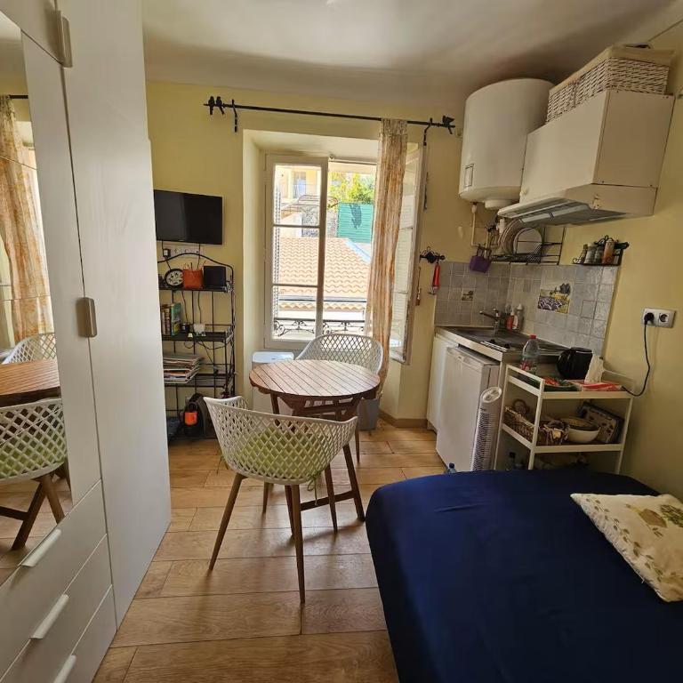 Studio Vacances Congrés center beach 13m2 - Appartement 2 Chambres - 1