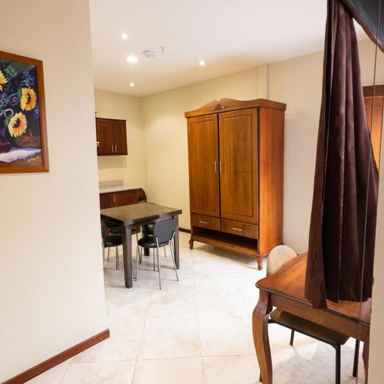 Hotel & Suites El Quijote - Suite - 3