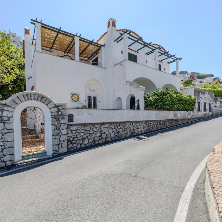 Villa Preziosa - Panoramic Sea View - Two-Bedroom Villa - 38