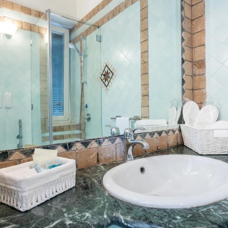 Villa Preziosa - Panoramic Sea View - Two-Bedroom Villa - 41