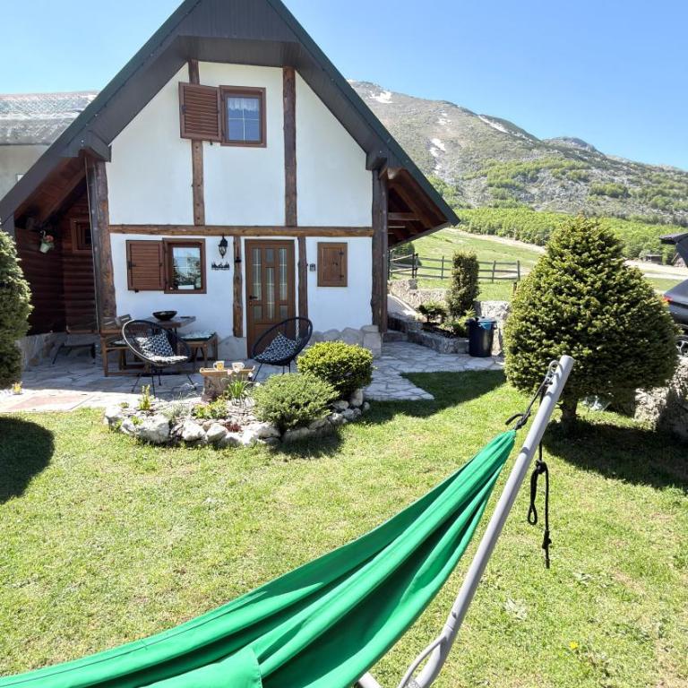 NV Mountain House - Two-Bedroom House - 1