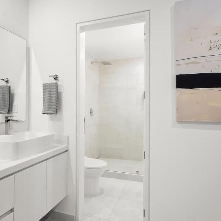 Cormoran 503 3BR Prime Downtown Los Cabos Walk to Beach - Apartamento - 77