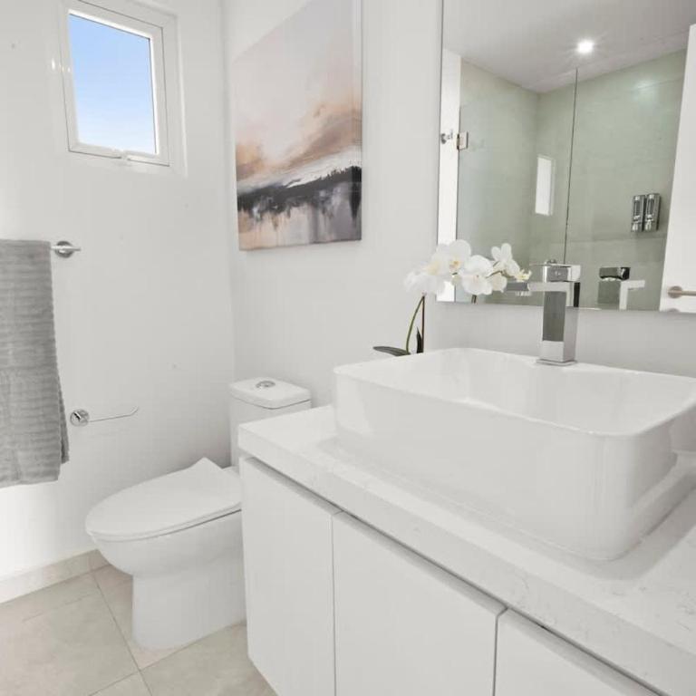 Cormoran 503 3BR Prime Downtown Los Cabos Walk to Beach - Apartamento - 80