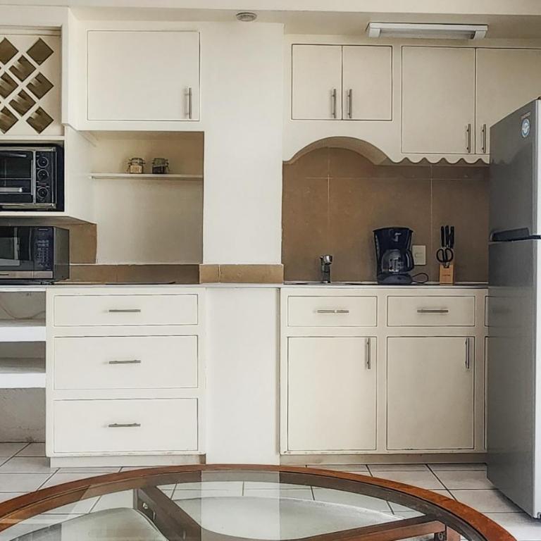Casa Vista Hermosa - Beautiful Beach front condo - Apartment mit 1 Schlafzimmer - 24