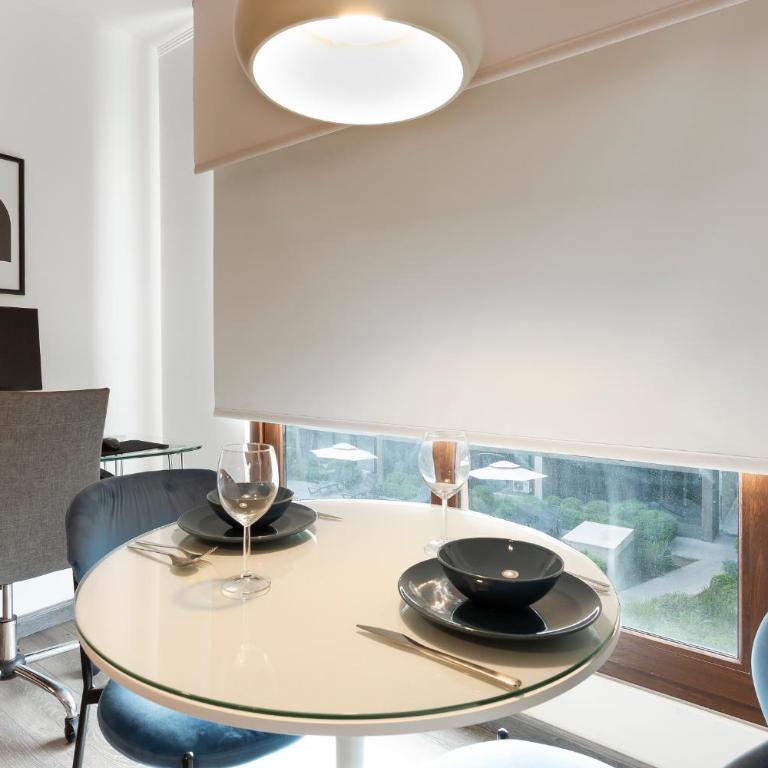 Huerfanos Spot - Studio Apartment with One Double Bed - 11