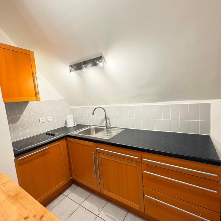 F2 Bastille Métro 2min Cuisine WiFi - One-Bedroom Apartment - 3