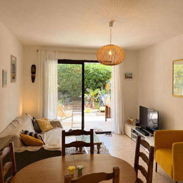 La cigale bleue - Garden level - One-Bedroom Apartment - 2