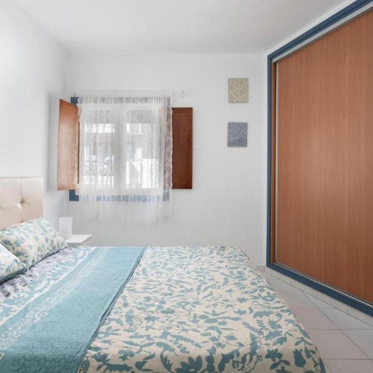 Fabulous 2-bedroom apartment right on the beach of Los Crstianos - Apartamento de 2 dormitorios - 12