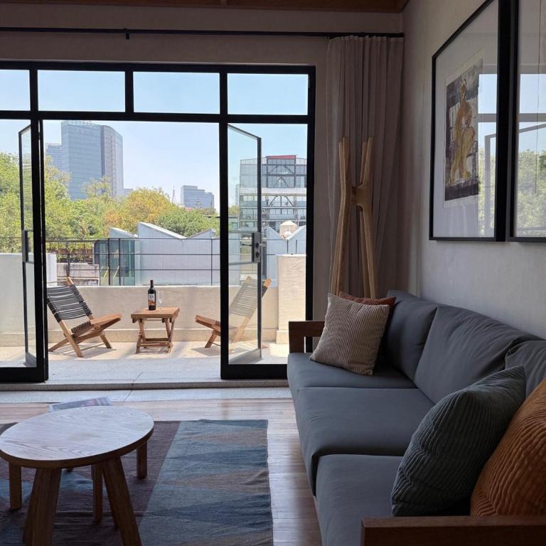 Design Apartment in Beautifully Restored Building in Roma Norte - One-Bedroom Apartment - 6