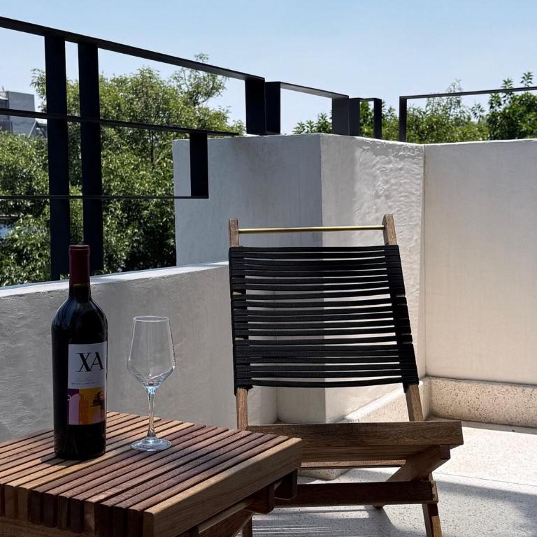 Design Apartment in Beautifully Restored Building in Roma Norte - One-Bedroom Apartment - 17
