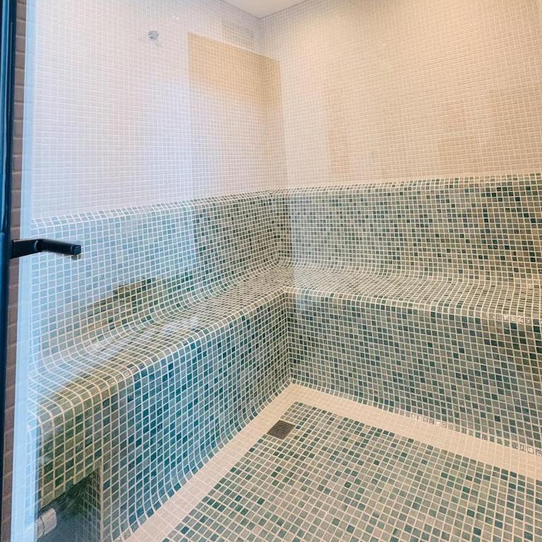 Lujo y confort en Urubó sala de cine, piscina y sauna - One-Bedroom Apartment - 21