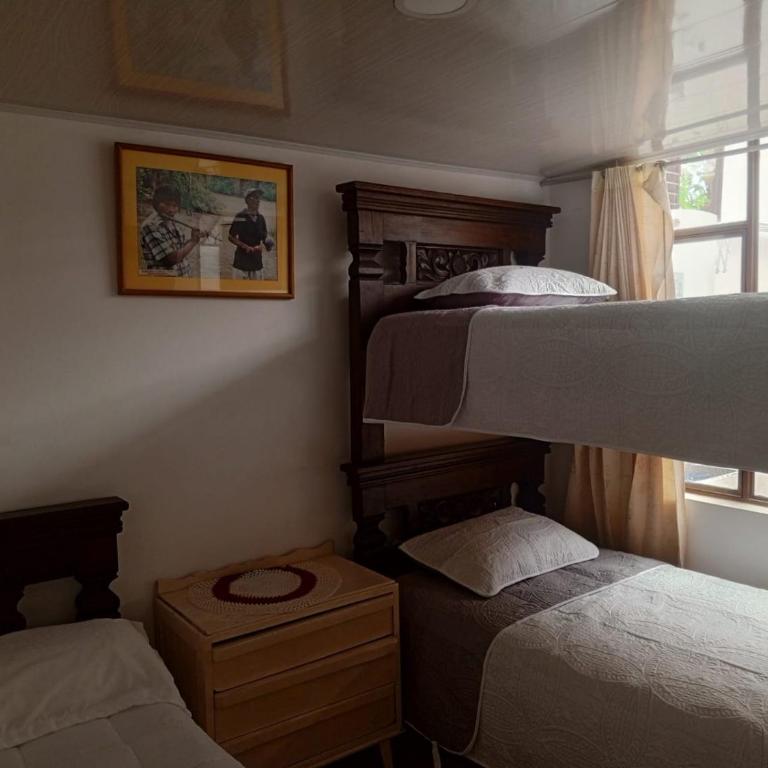 Hospedaje familiar en Villa de Leyva a 7 minutos a pie del parque principal, - Habitación cuádruple - 3