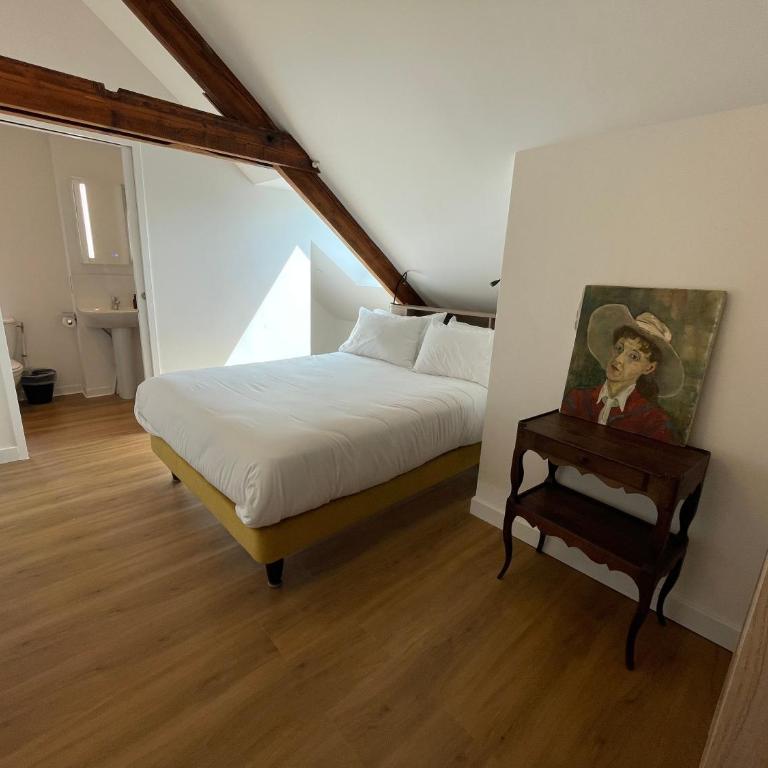 Appartements boutique dans un hôtel particulier rénové Centre & gare Parking privé Villa Vermillon Galerie - Apartamento Dúplex - 12
