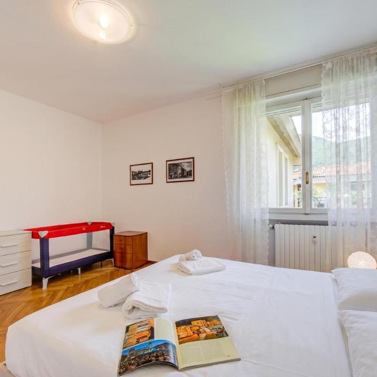 Margherita near lake - Family Friendly - Happy Rentals - Three-Bedroom Apartment - 27