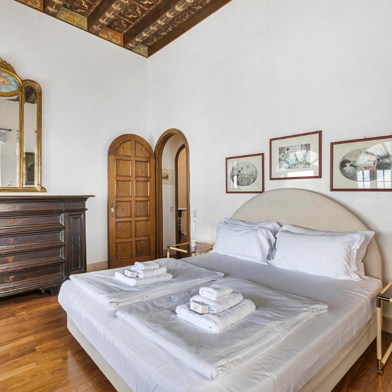 Villa Schlosser Lake Front & Private Pool - Villa - 14