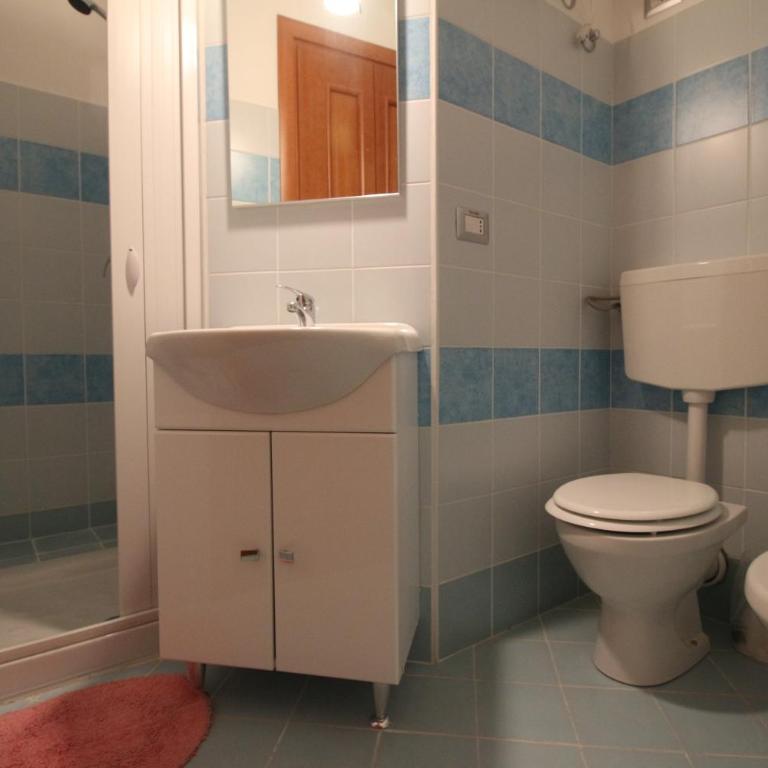Nemi rooms - Camera Tripla Classic - 3