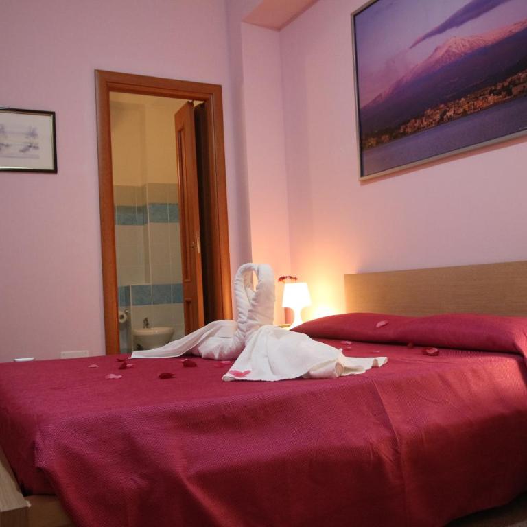 Nemi rooms - Camera Tripla Classic - 4