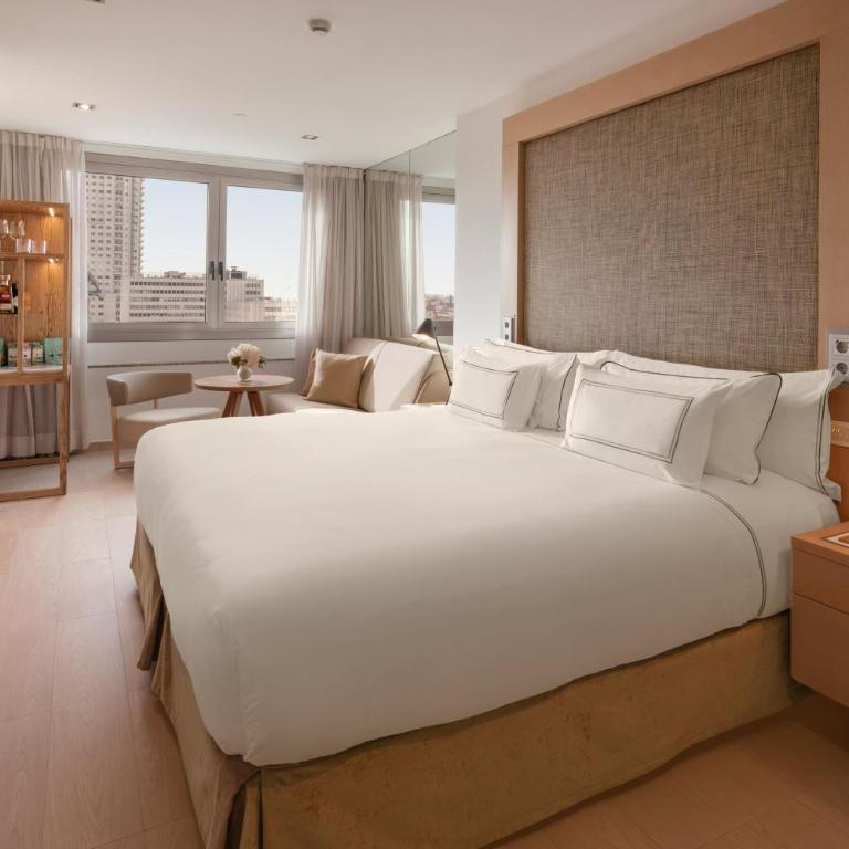 Meliá Madrid Princesa - Grande Chambre Premium The Level avec Vue - 2