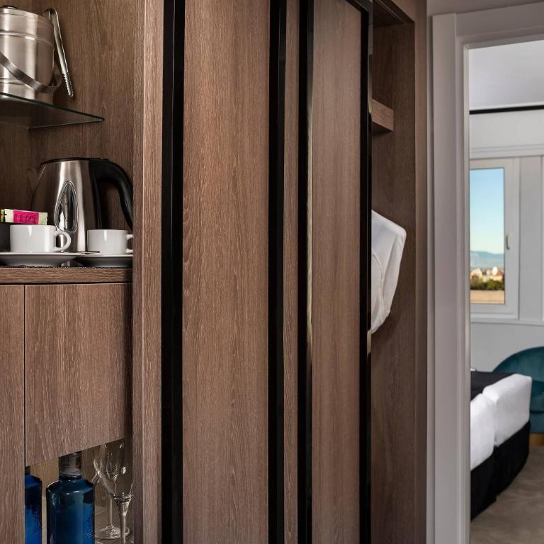 Meliá Castilla - Chambre Deluxe The Level - 6